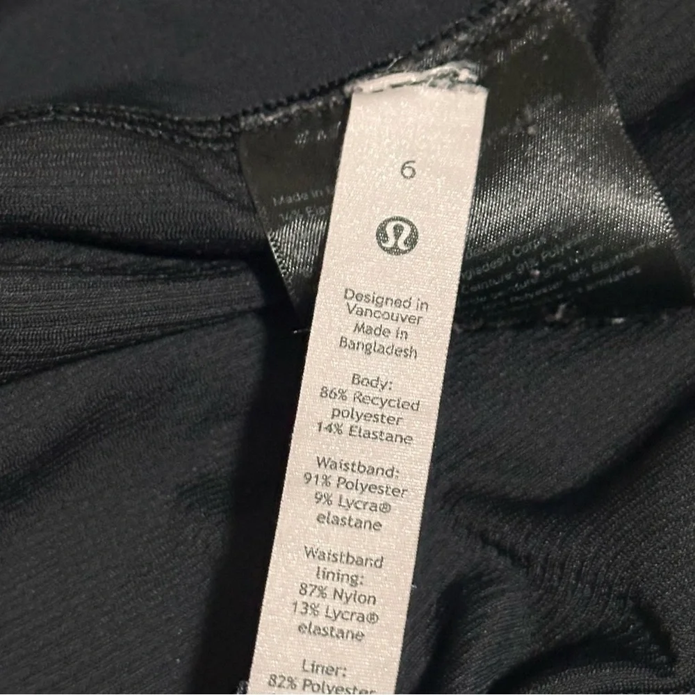 Lululemon Find Your Pace Short 3” - Crinkle Dust Reflective Alpine White 6